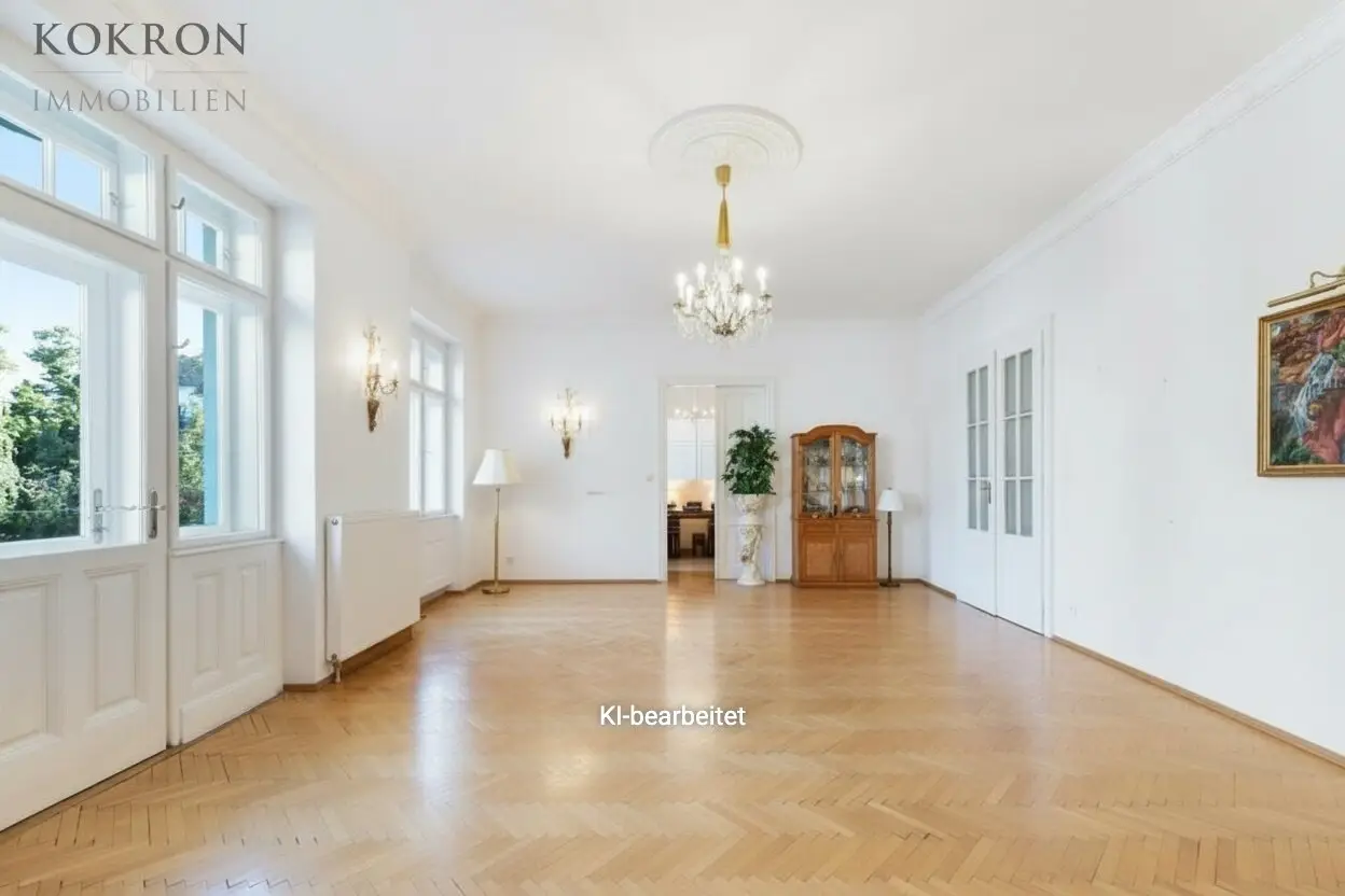 Wohnsalon ohne Möbel und Vorhänge (KI generiert)