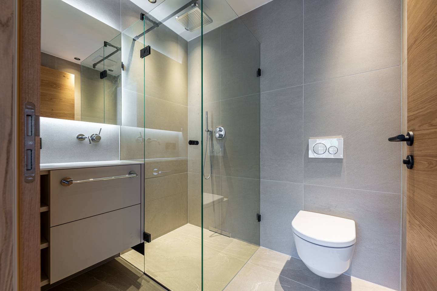 Wohnung with large sun terrace and Gaisberg view