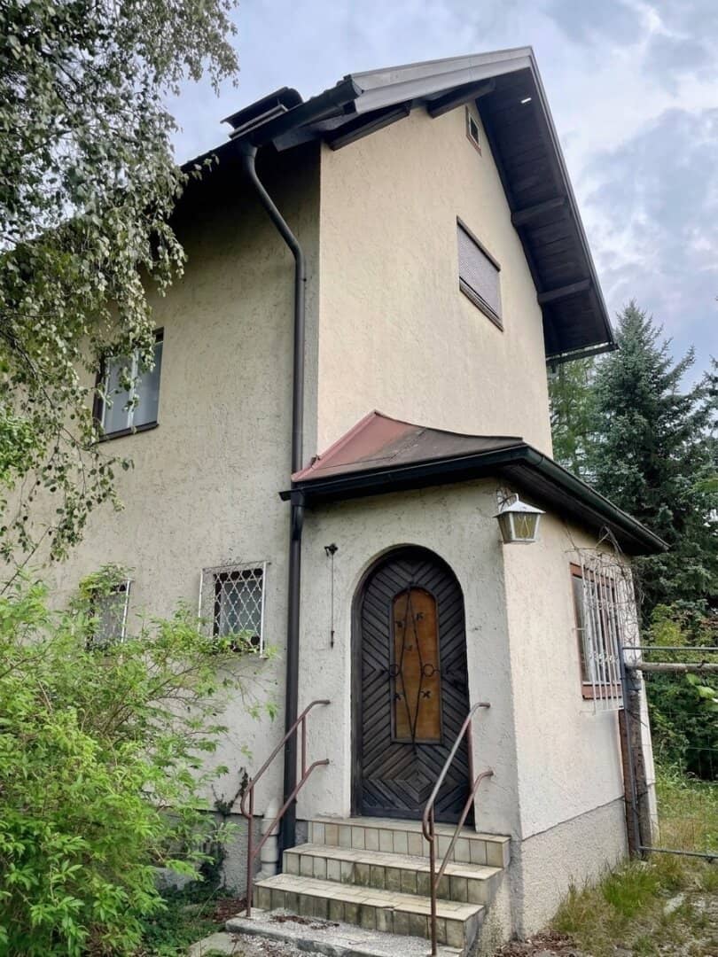 Doppelhaus mit Gartentraum in Salzburg Liefering zum vernünftigen (Grundstücks-)Preis - hier wird nach Kernsanierung ein Wohntraum war!