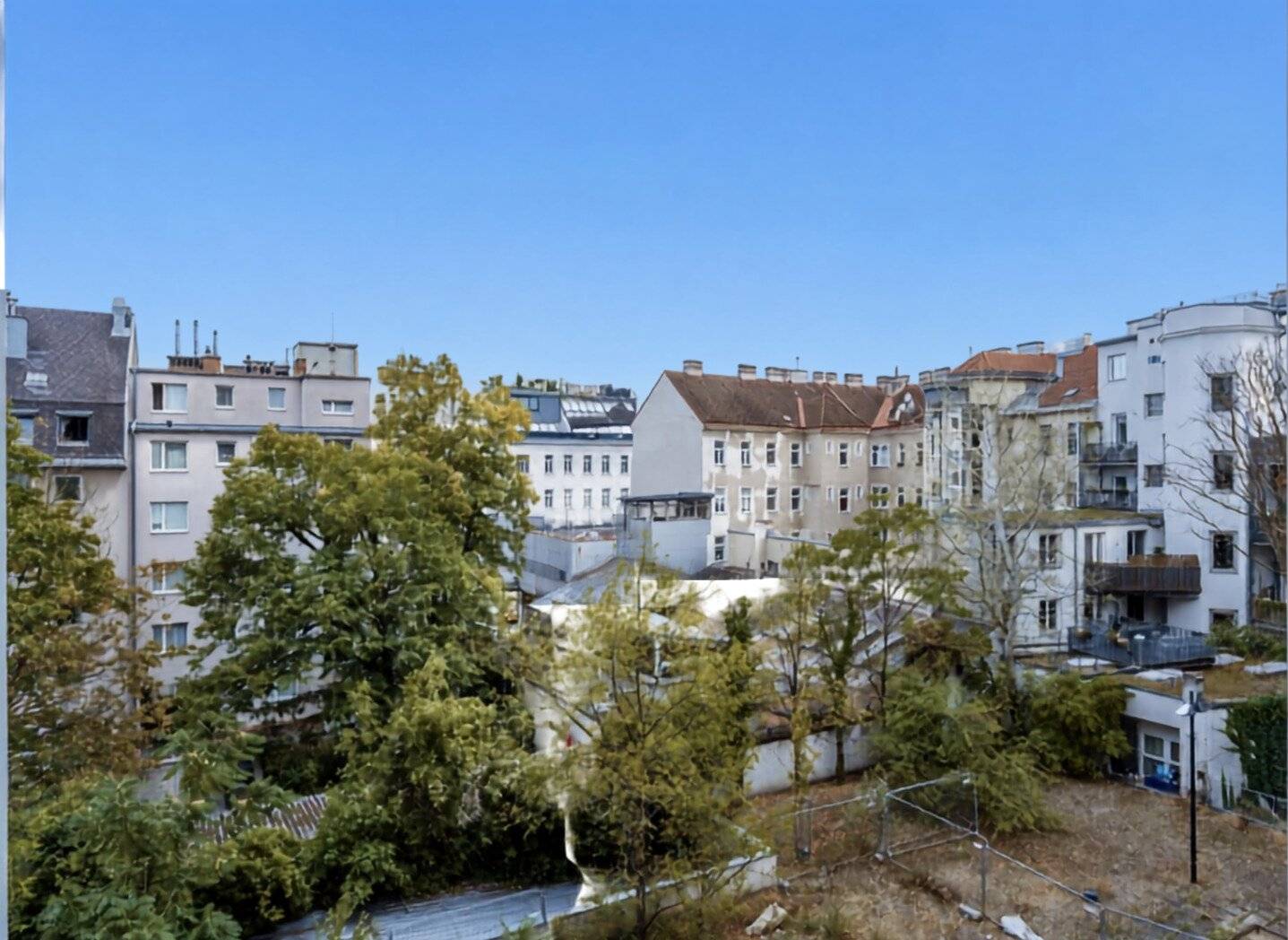Attractive 1-room apartment in quiet courtyard location near Matznerpark