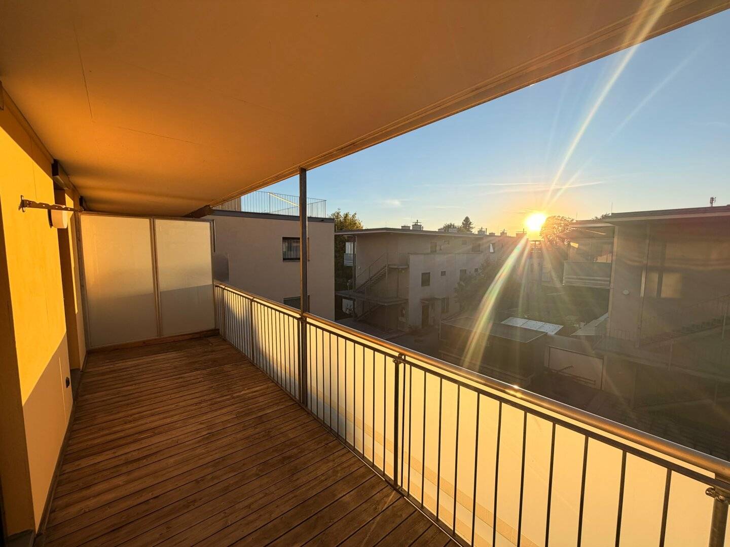 Helle 4-Zimmer Wohnung mit sonnigem Balkon in zentraler Ruhelage Salzburgs