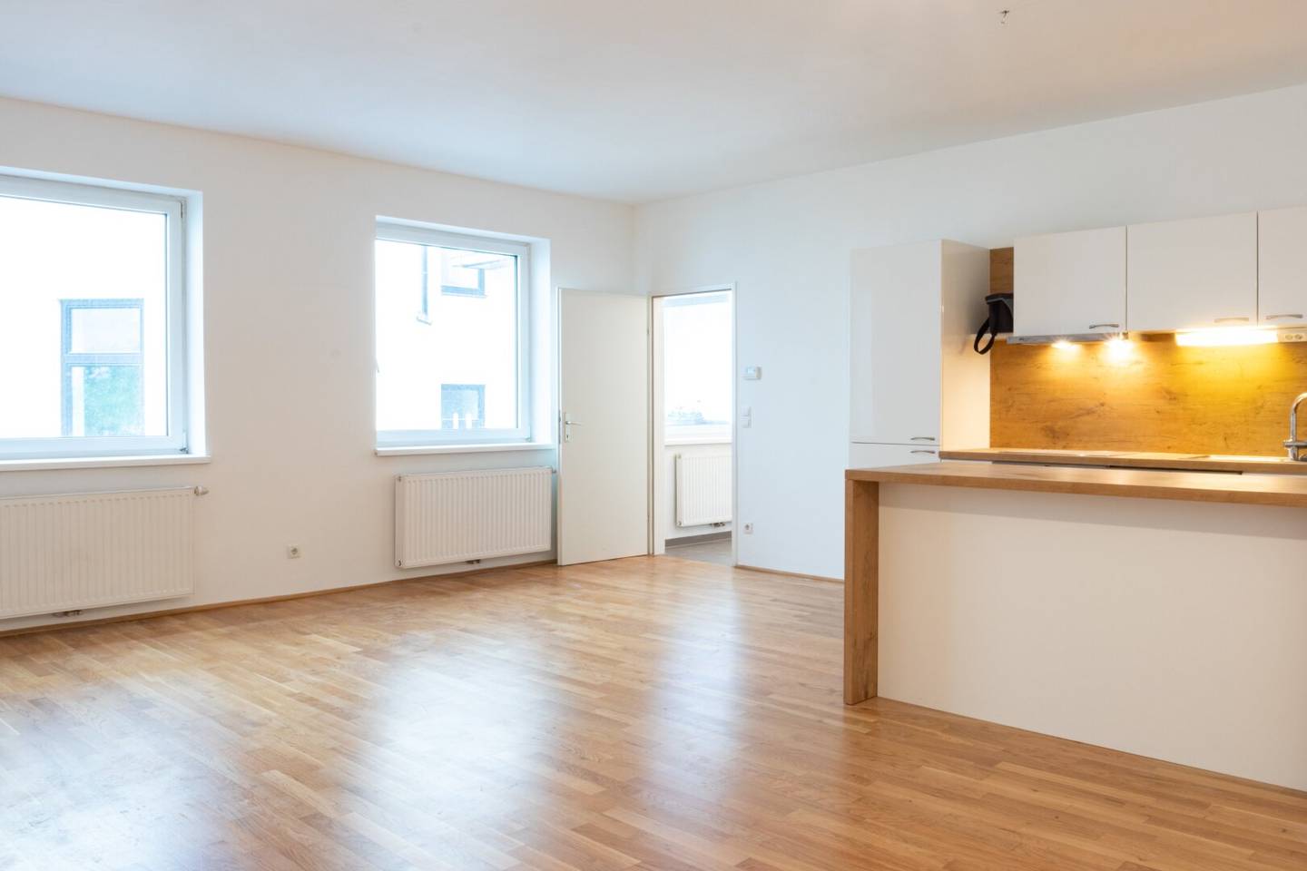 Spacious 2-room apartment with great kitchen, walk-in closet and large cellar - From 1 October 2026