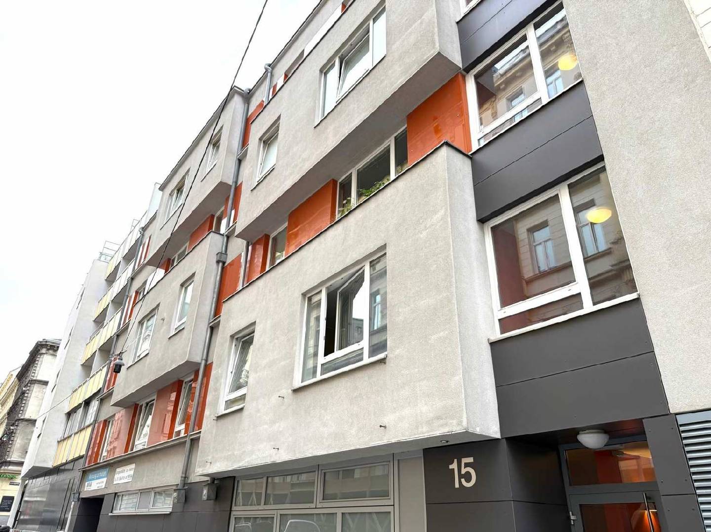 Apartment with loggia and lift in a quiet location