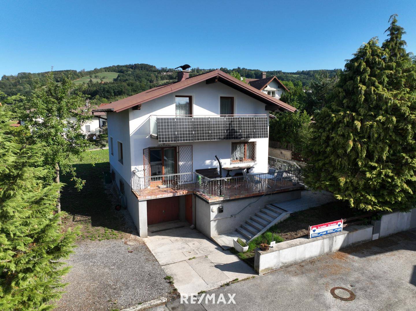 Charmante familienwohnung mit großem Garten und sonniger Terrasse