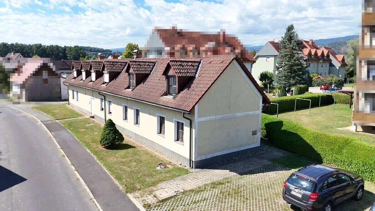 Anlegerwohnung with garden and renovated district heating