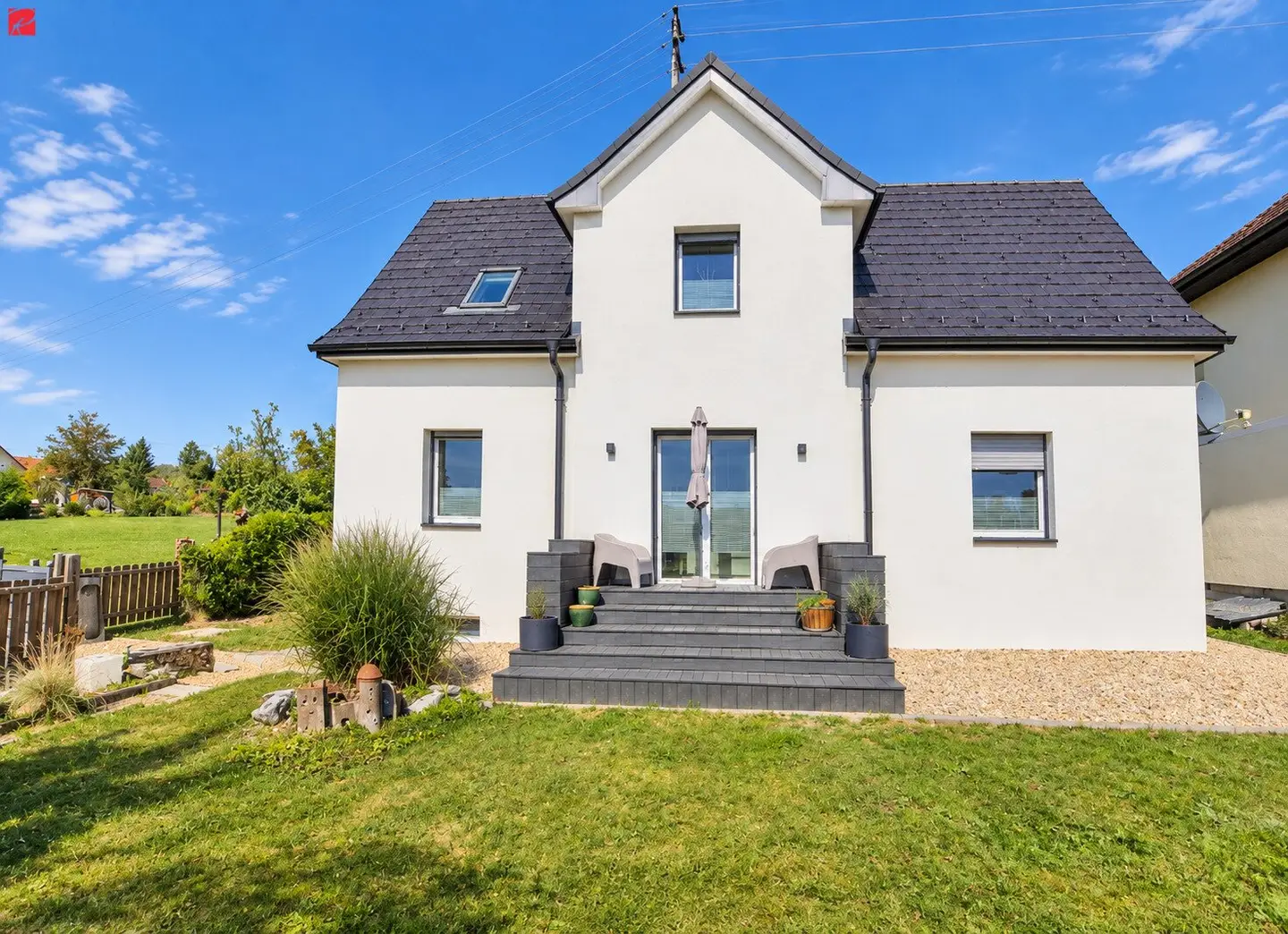 Söchau! Vollsaniertes Haus mit PV-Anlage in ruhiger Lage