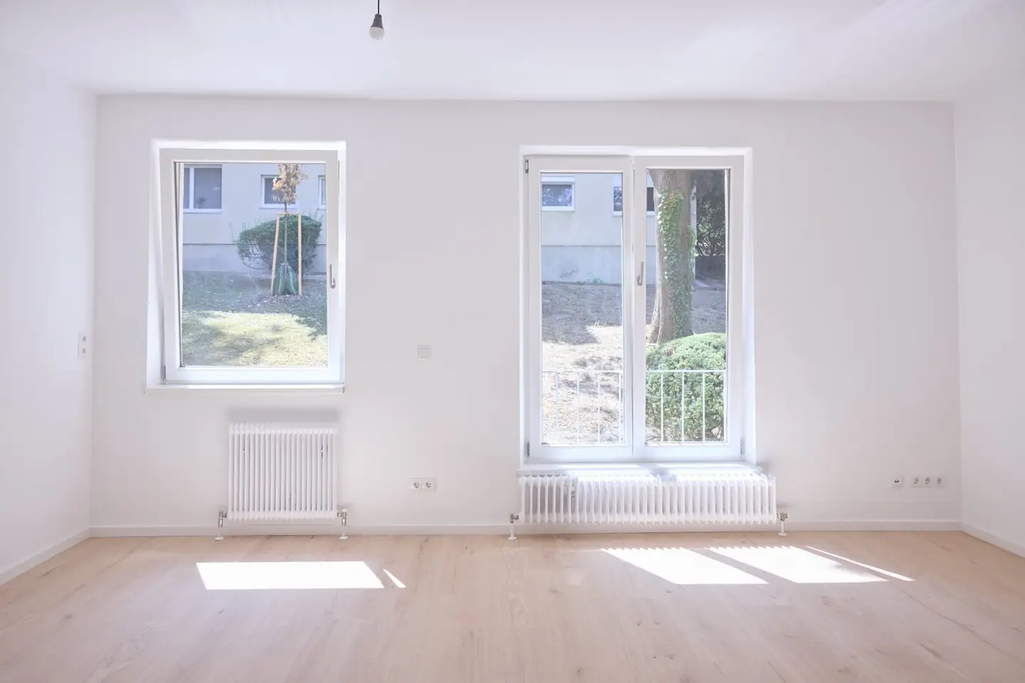 Sunny 2-room apartment in quiet green location