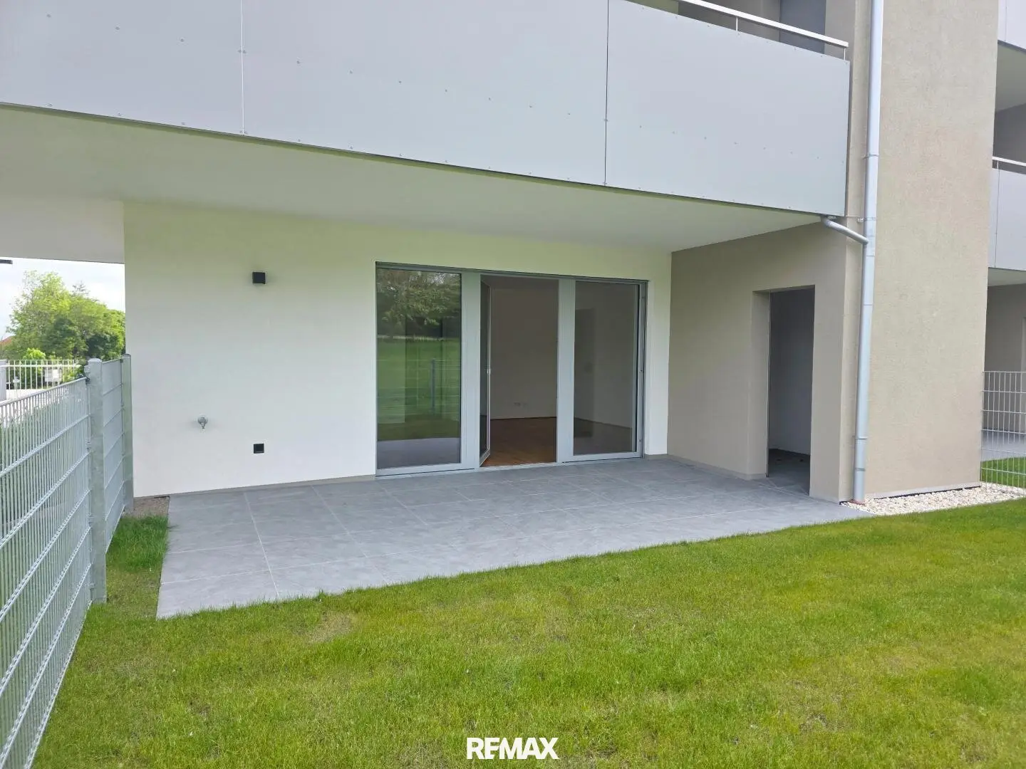 landLEBEN - Modern Wohnen am Hausruckwald Haus 2 Top 01