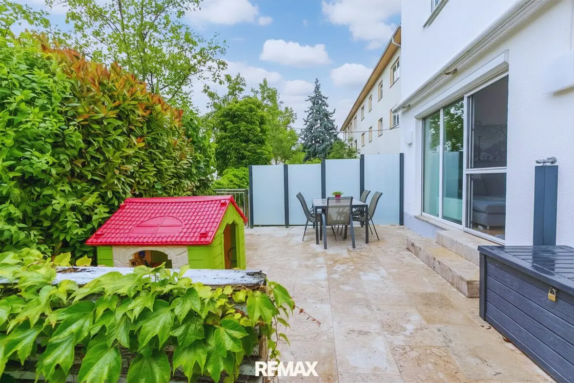 Urfahr/St. Magdalena: Garden apartment with townhouse character!