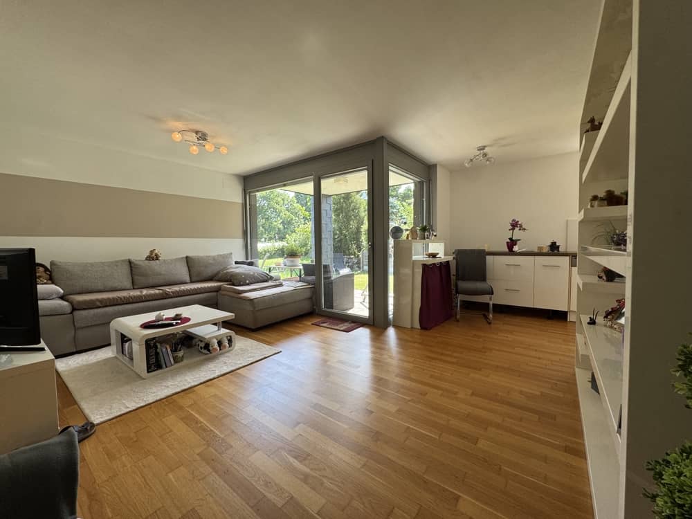 Quiet Erdgeschosswohnung with underground parking space