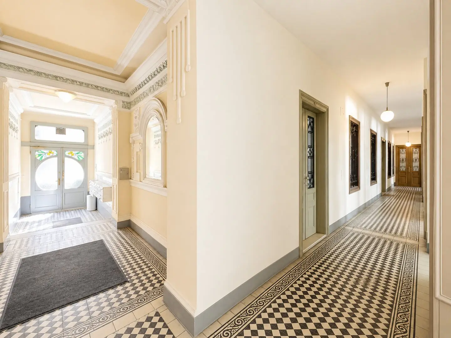 ***ACHTUNG ANLEGER / Unbefristet vermietete 3 Zimmer Altbauwohnung in Toplage des 18.Gemeindebezirks***