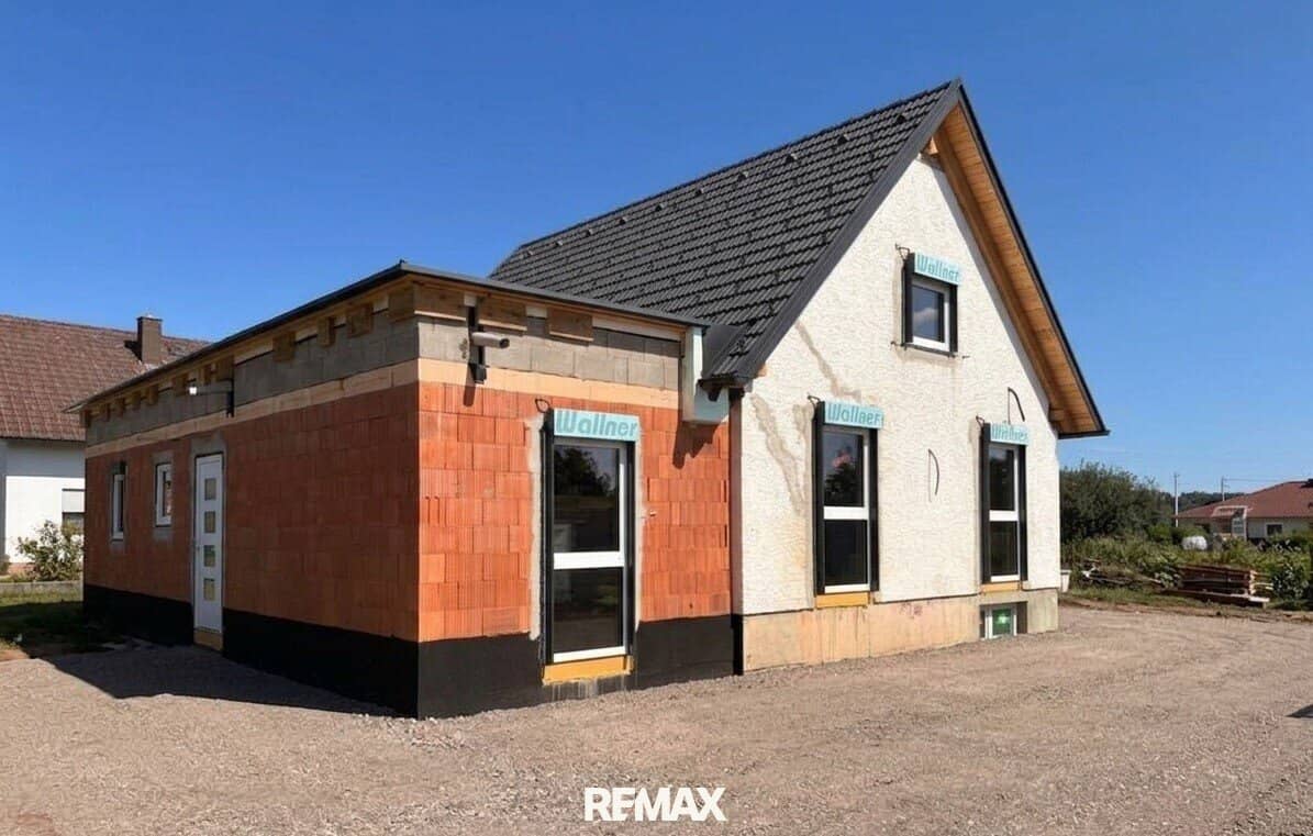 Modern new build with individual design possibility