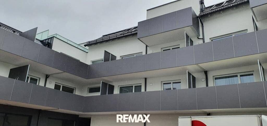Bright 2 room apartment with large balcony in the Urfahr Leonfeldner Straße