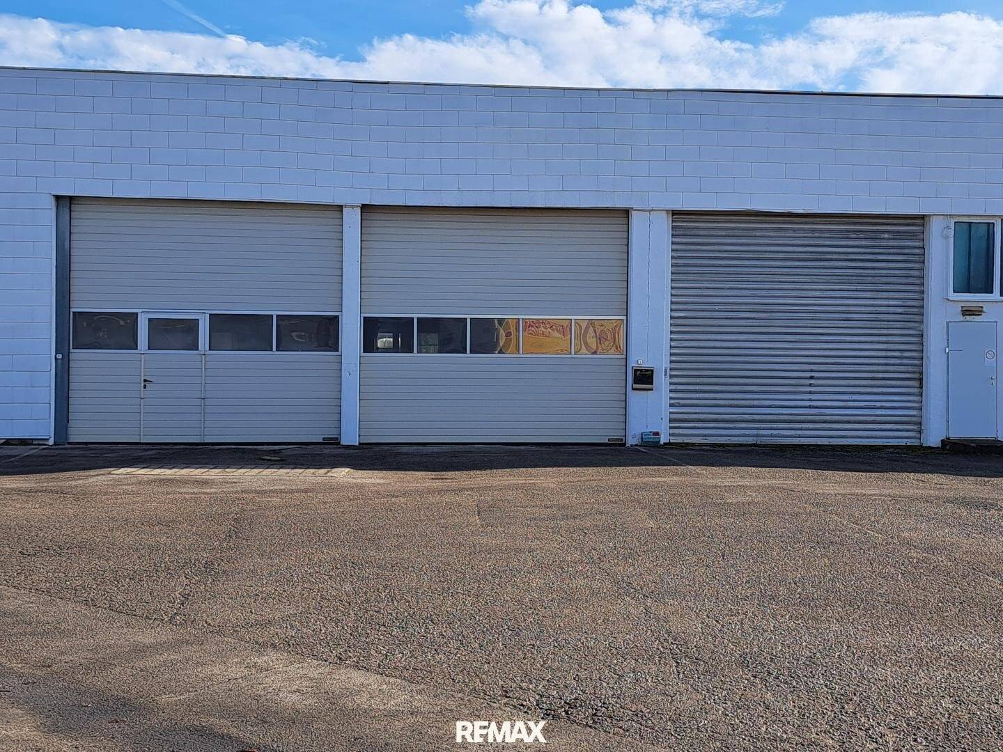 Affordable workshop or logistics warehouse, 330m²