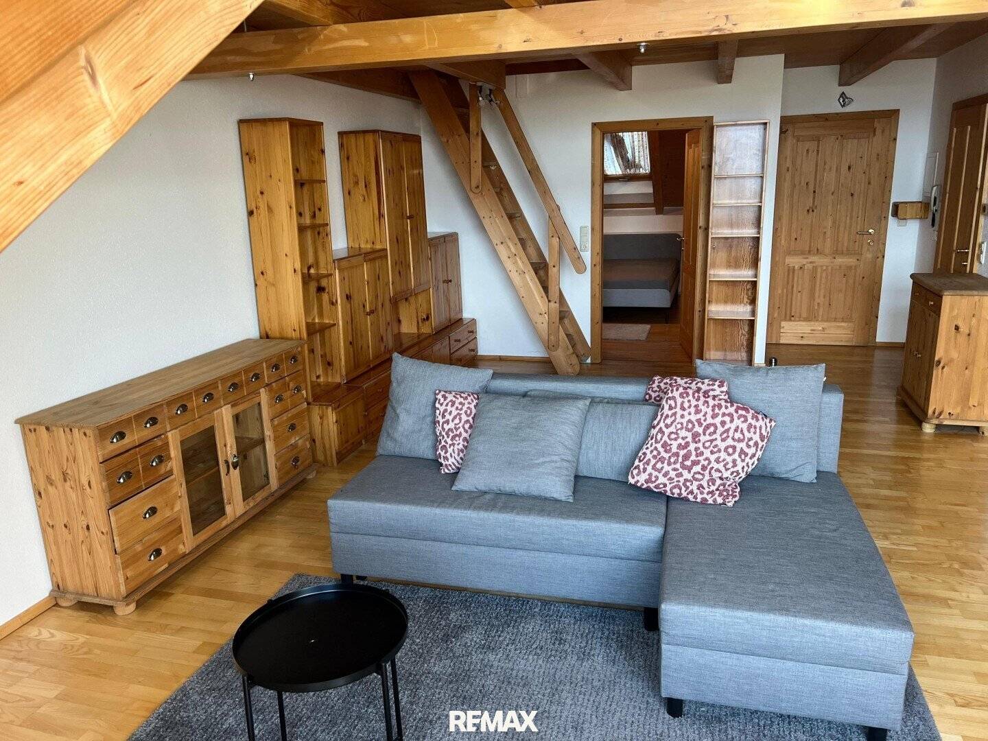 Charming 2-room apartment with feel-good character