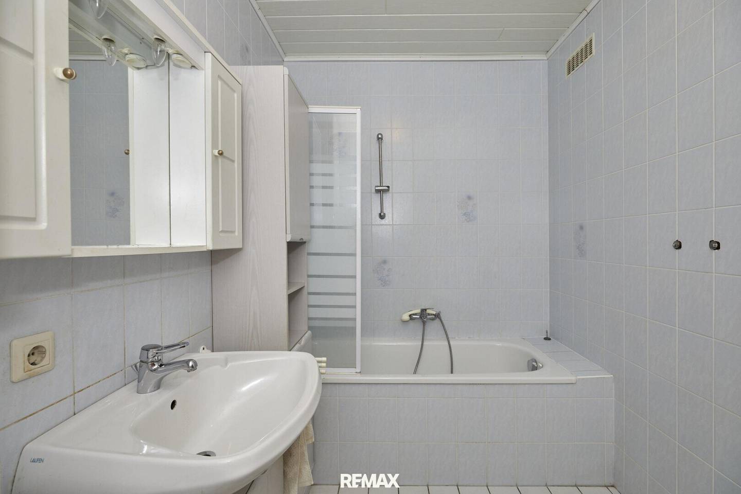 Großzügige 4-Zimmer-Wohnung mit Loggia in ruhiger Lage