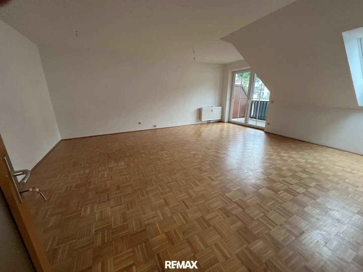 Cozy apartment with balcony!