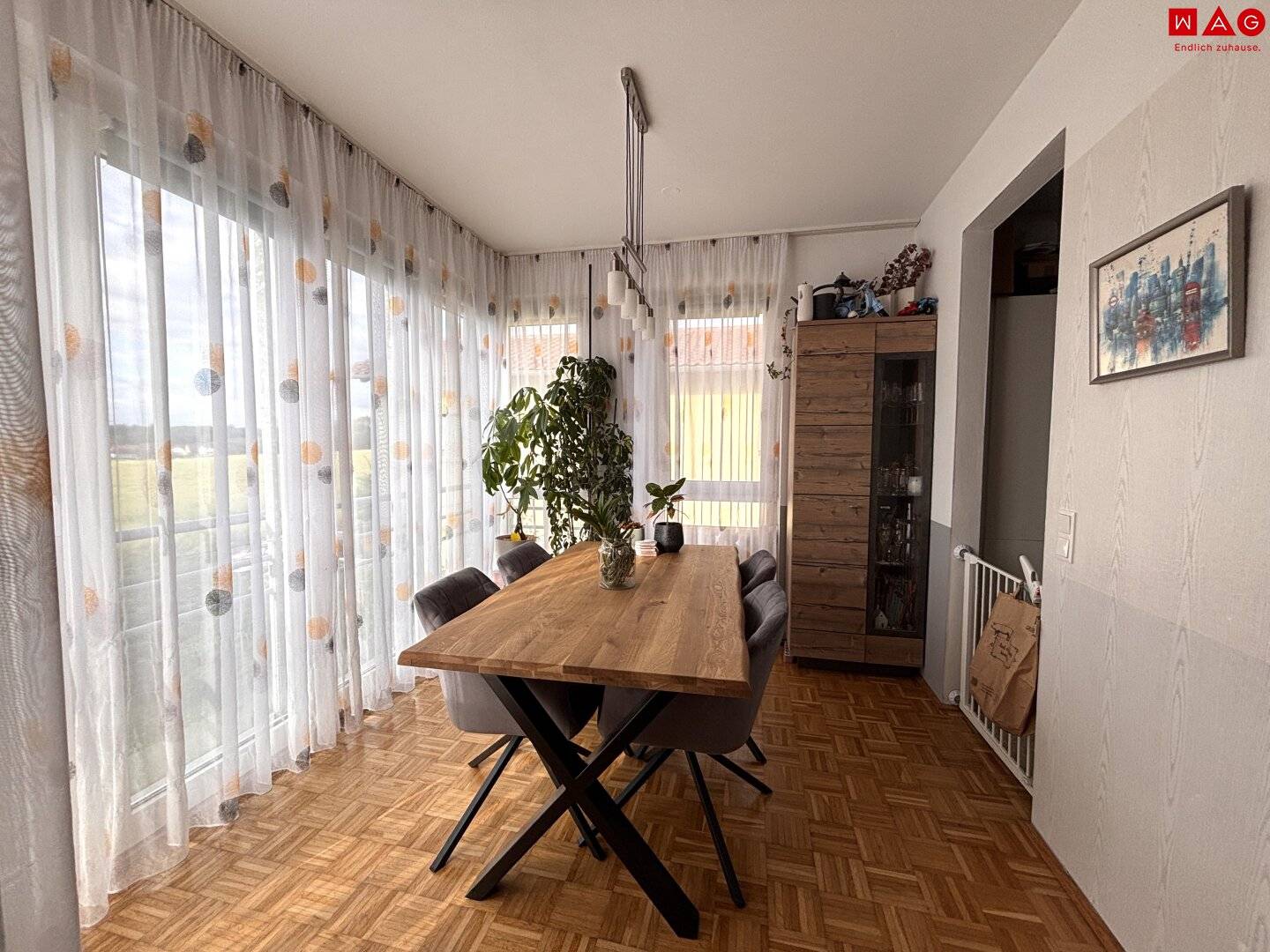 Available from 01.10.2026 – quiet yet central – 3-room apartment in 4052 Ansfelden with parking space Apartment is currently being renovated