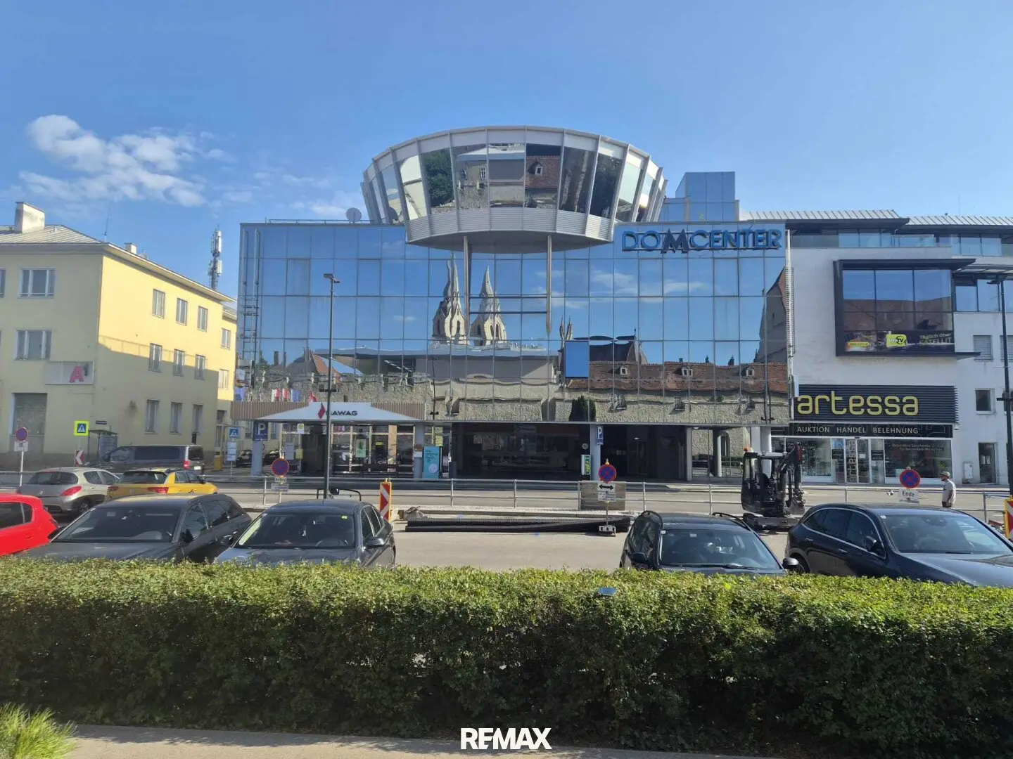 Exclusive commercial space with panoramic roof terrace – Design your future company location above the roofs of Wiener Neustadt - available 2027!