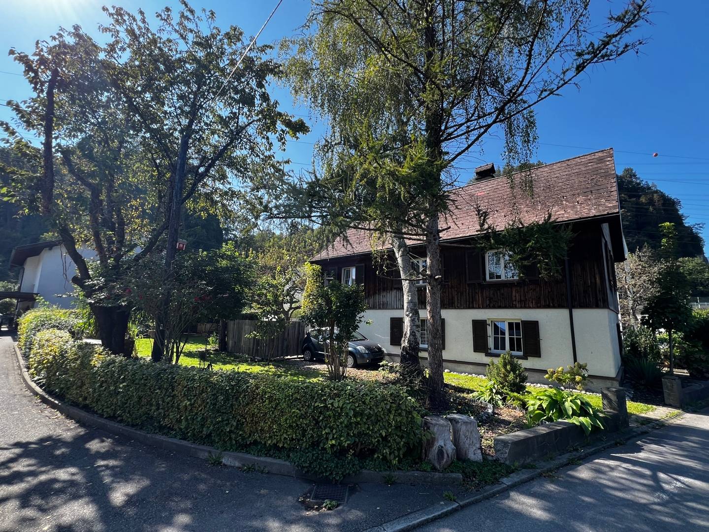 Charming family apartment with large garden