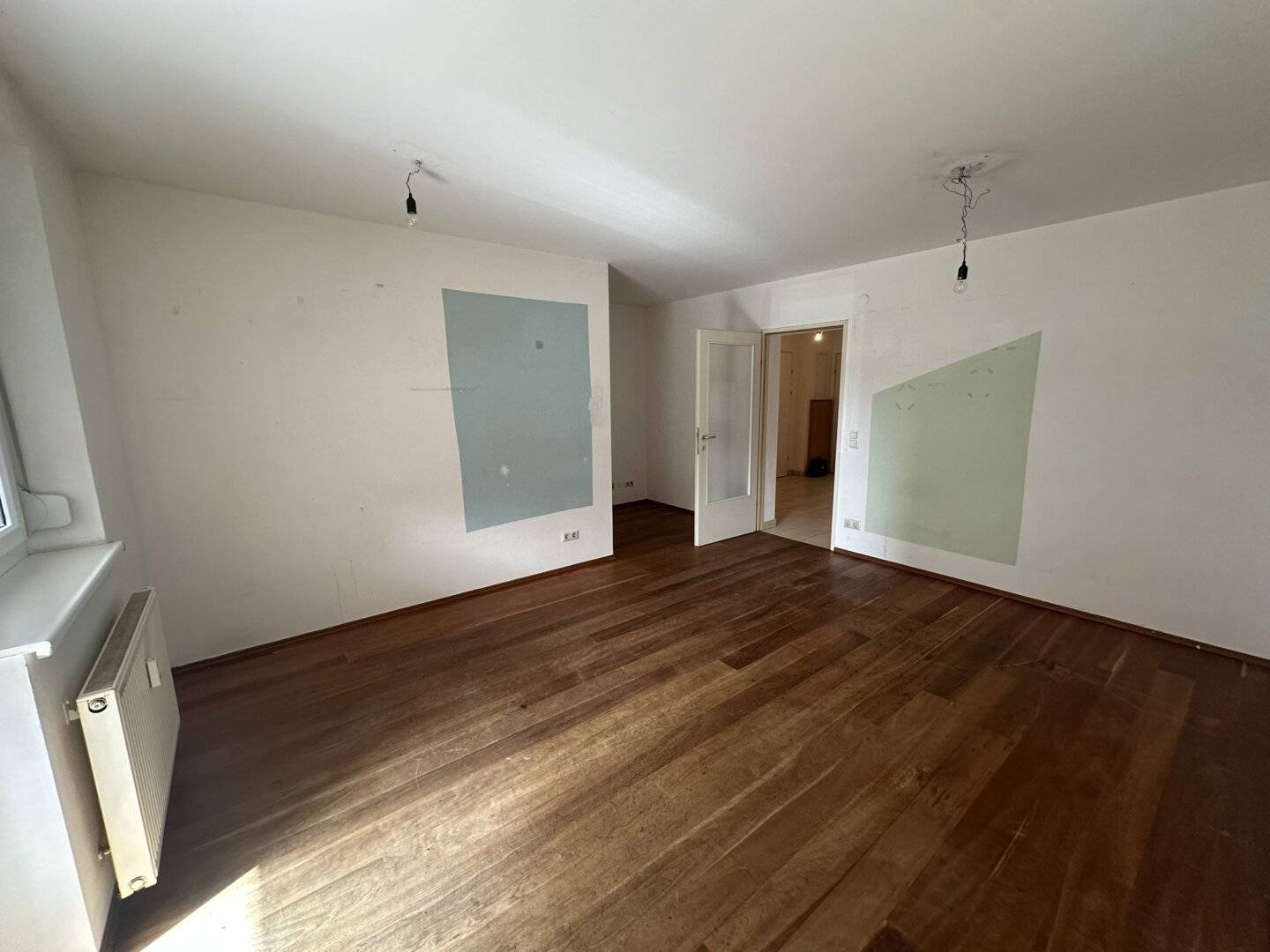 Großzügige 4-Zimmer-Wohnung mit Loggia, großem Kellerabteil &amp; Stellplatz in Enns
