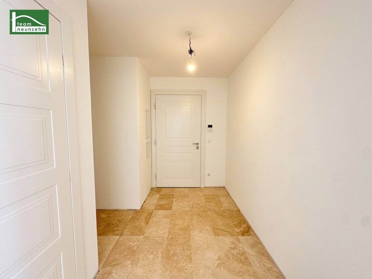 Living on the beautiful Danube - High-quality first occupancy with large balcony