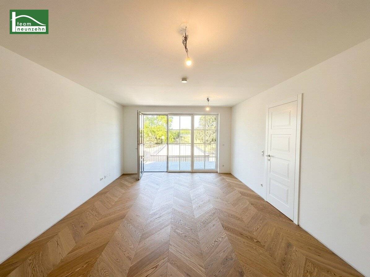 1st row foot-free - Dream apartment directly on the Danube in exclusive residential building