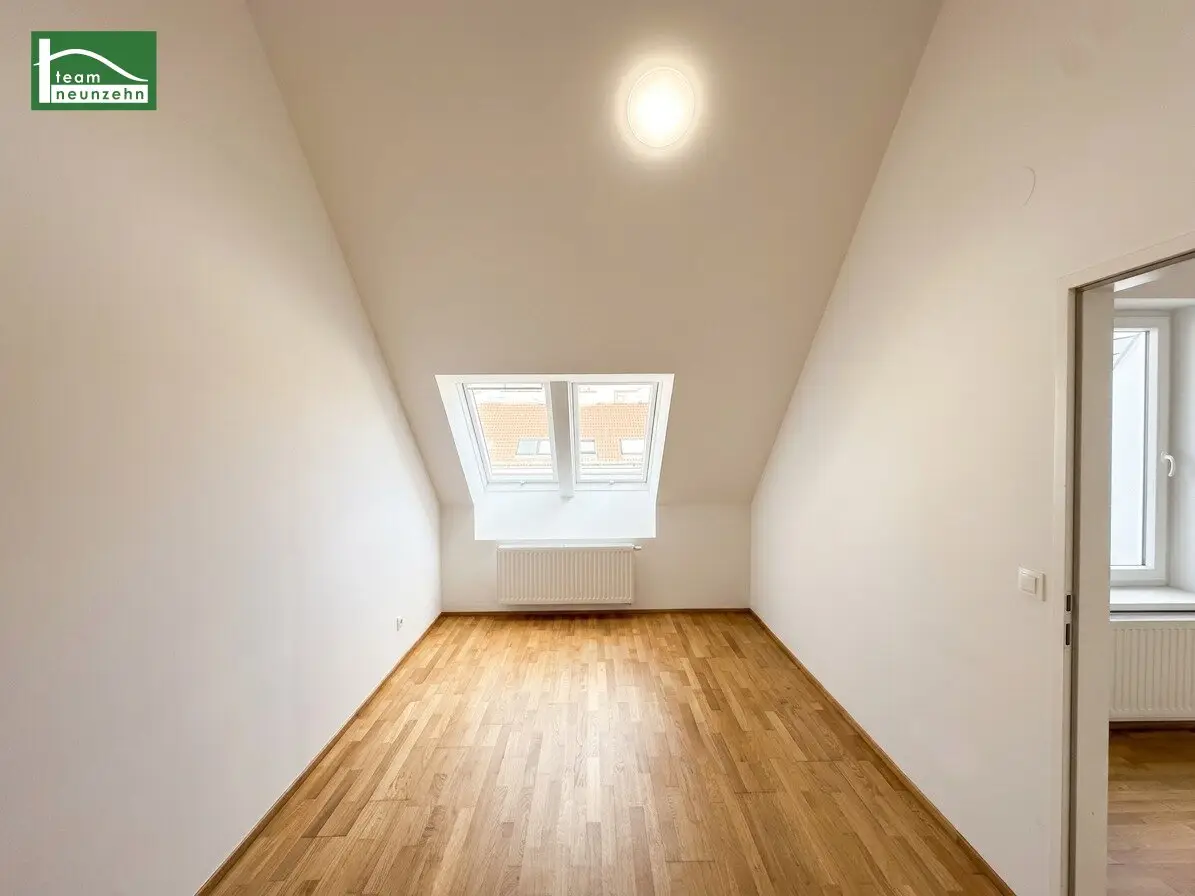 Attic apartment with sunny terrace in a quiet location near Reumannplatz