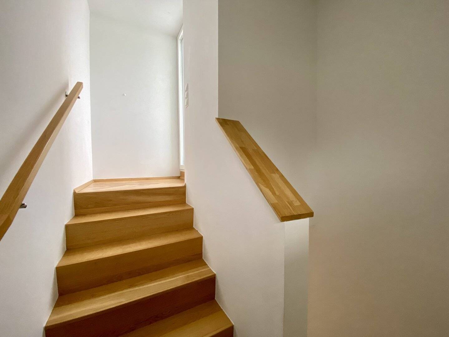 Luxury apartment / 2 terraces / Schreiberweg / View over Vienna / Grinzinger prime location