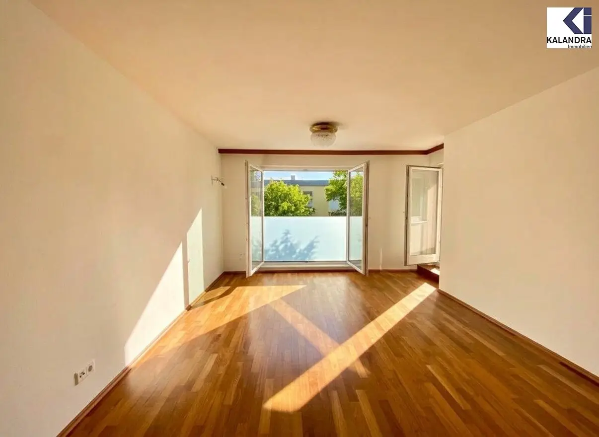 360° TOUR // NEW BUILD APARTMENT with SOUTH BALCONY in GLANZING