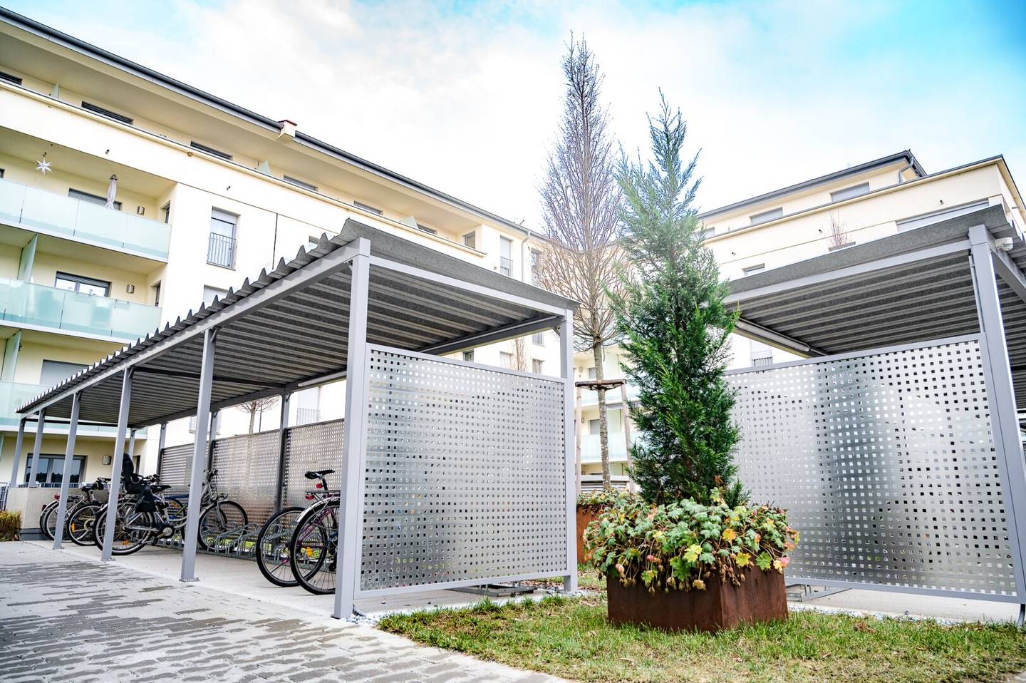 47m2 | Central | Underground Garage | Small but Fine | Balcony