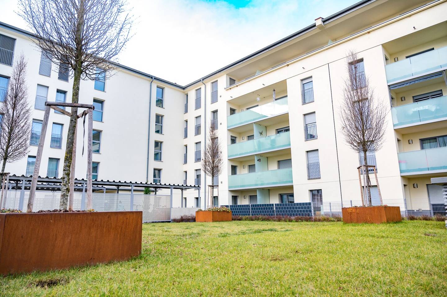 47m2 | Central | Underground Garage | Small but Fine | Balcony