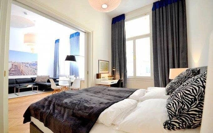 BRIGHT CITY APARTMENT IN TOP LOCATION | QUIET | ELEVATOR | NEAR MQ &amp; MARIAHILFER STRASSE