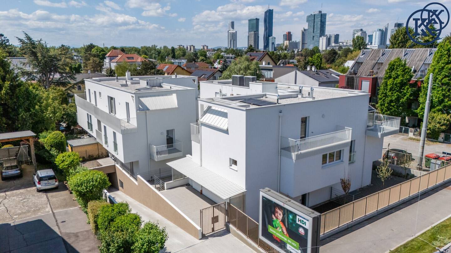 Penthouse-Eleganz pur: Exklusive DG-Einheit mit traumhafter Terrassenlandschaft