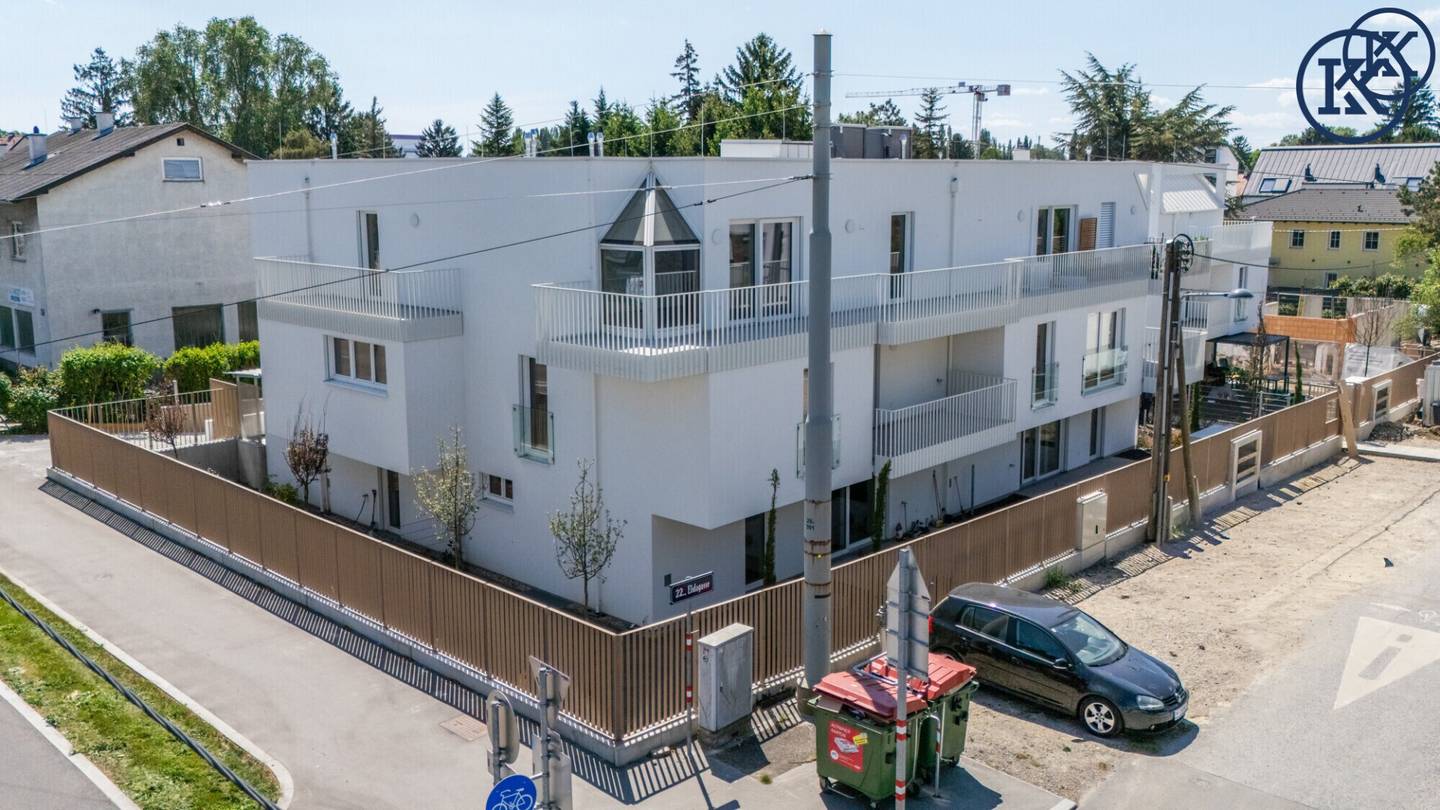 Penthouse-Eleganz pur: Exklusive DG-Einheit mit traumhafter Terrassenlandschaft