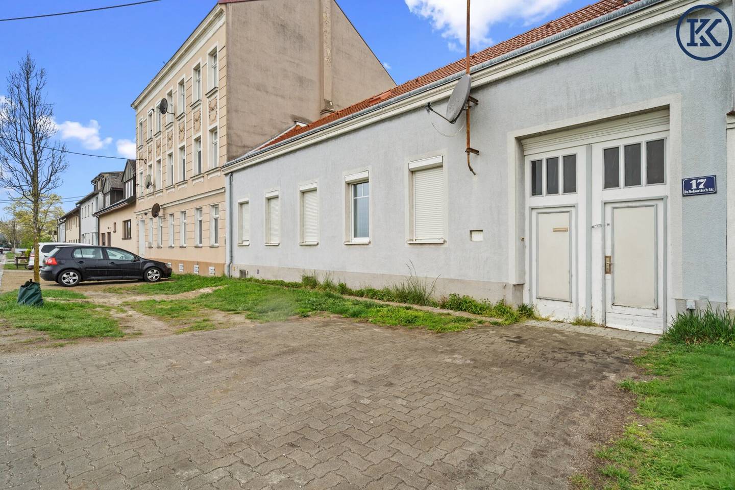Top investment: 500 m² plot with 576 m² development potential