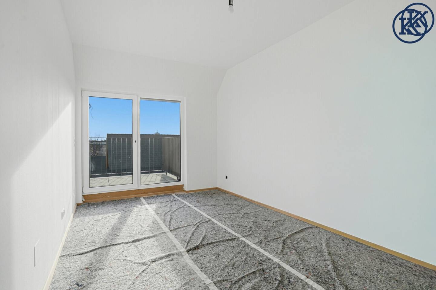 Helle 3-Zimmer-Neubauwohnung mit 9 m² Sonnenbalkon in gefragter Eßlinger Lage