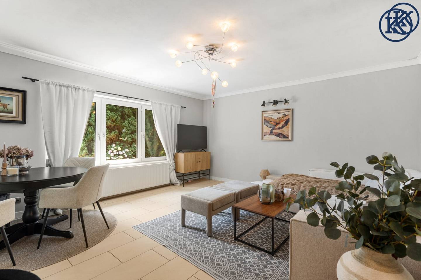 Two houses. A retreat. Your green oasis on the outskirts of Vienna