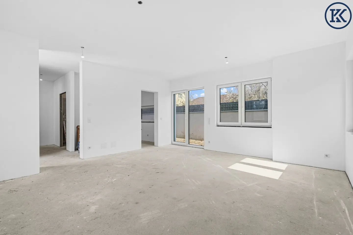 Doppelhaus-Neubau mit Garten, Terrasse &amp; Dachterrasse – Schlüsselfertig!