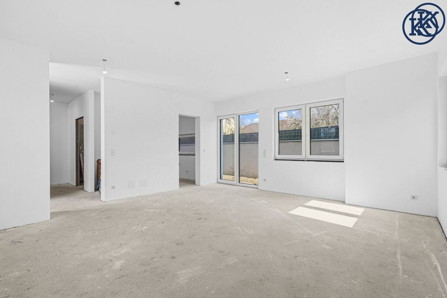 Semi-detached new build with garden, terrace &amp; roof terrace – turnkey!