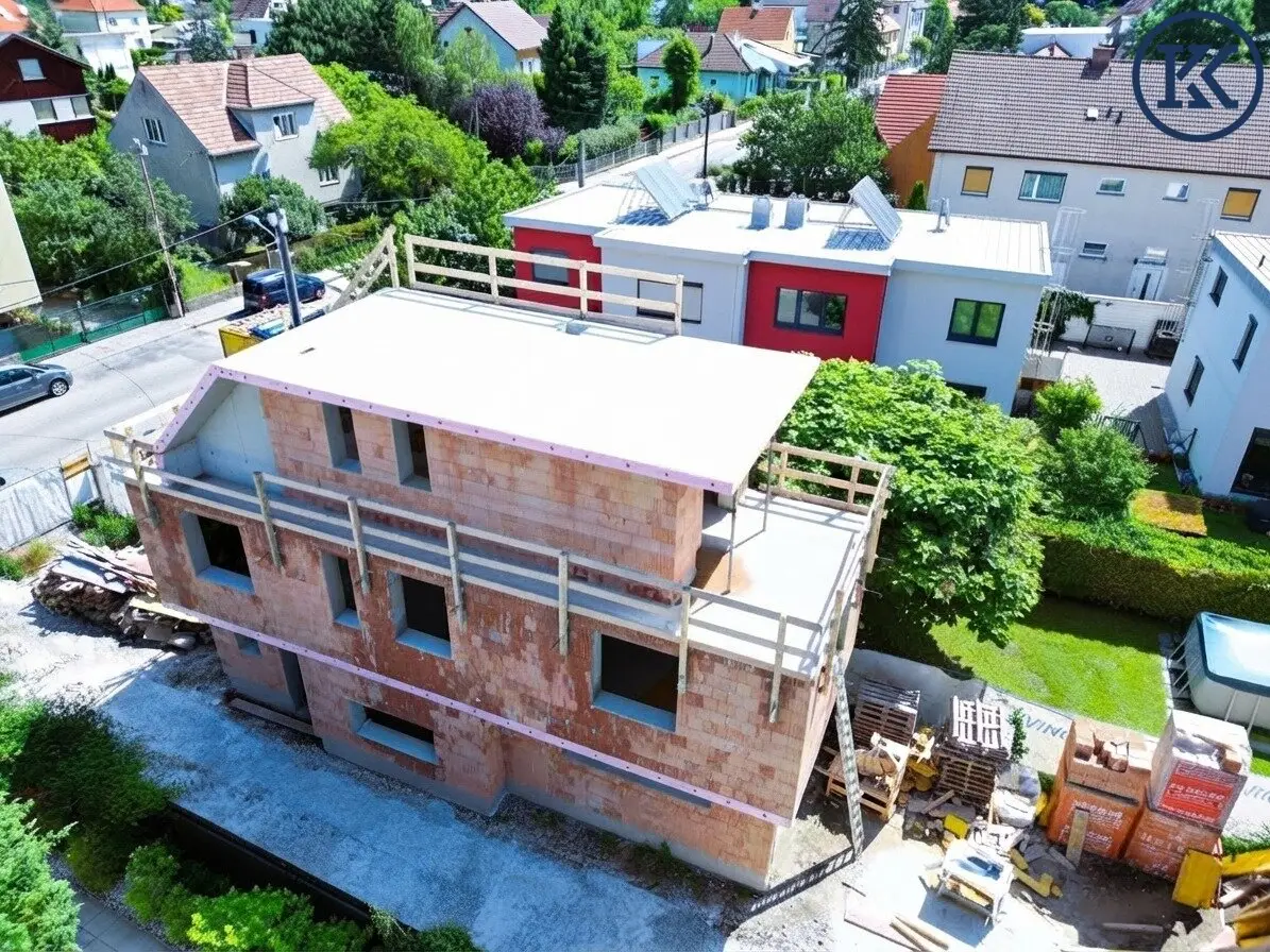 Beautiful Brand-New Single-Family House with Garden near Donaupark and Alte Donau