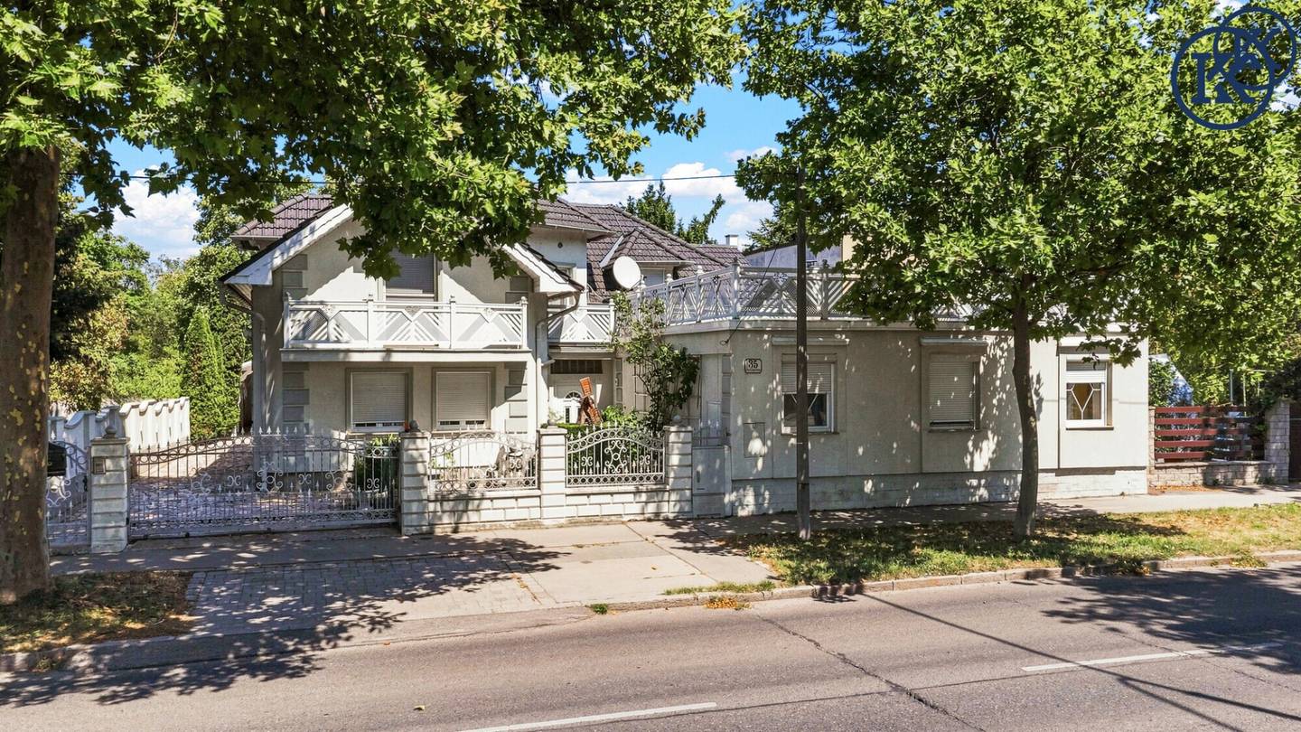 Zwei Häuser, ein Zuhause – Villa mit Charakter in Aspern