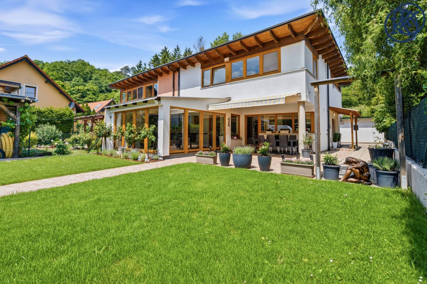 Space for family. Nature on the doorstep. Vienna around the corner.