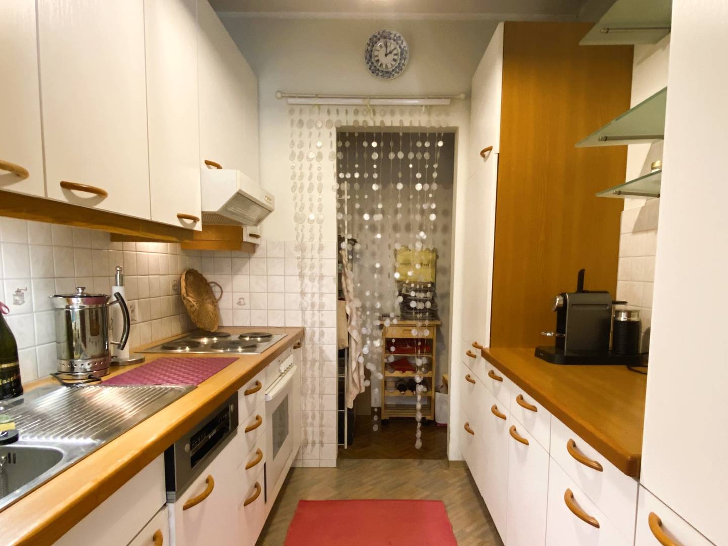 Helle Wohnung mit Loggia und Seeblick