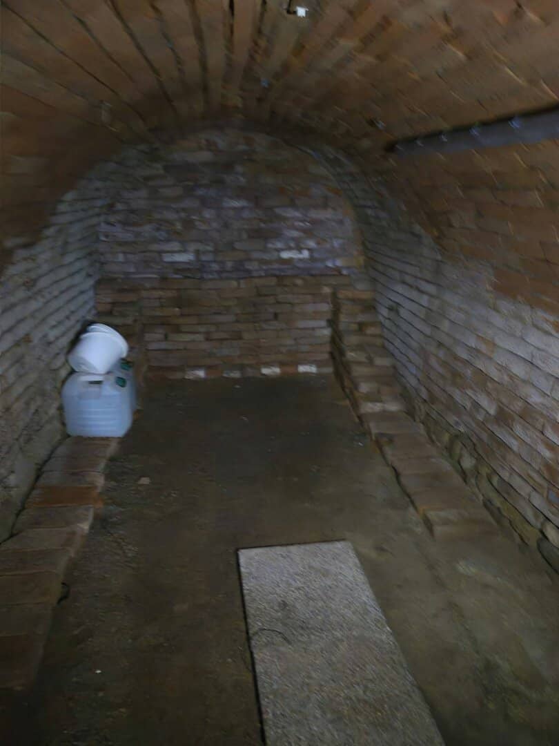 Prime location in Großkrut 31 m² large wine cellar near the Kellerberg Großkrut only 40 minutes from Vienna