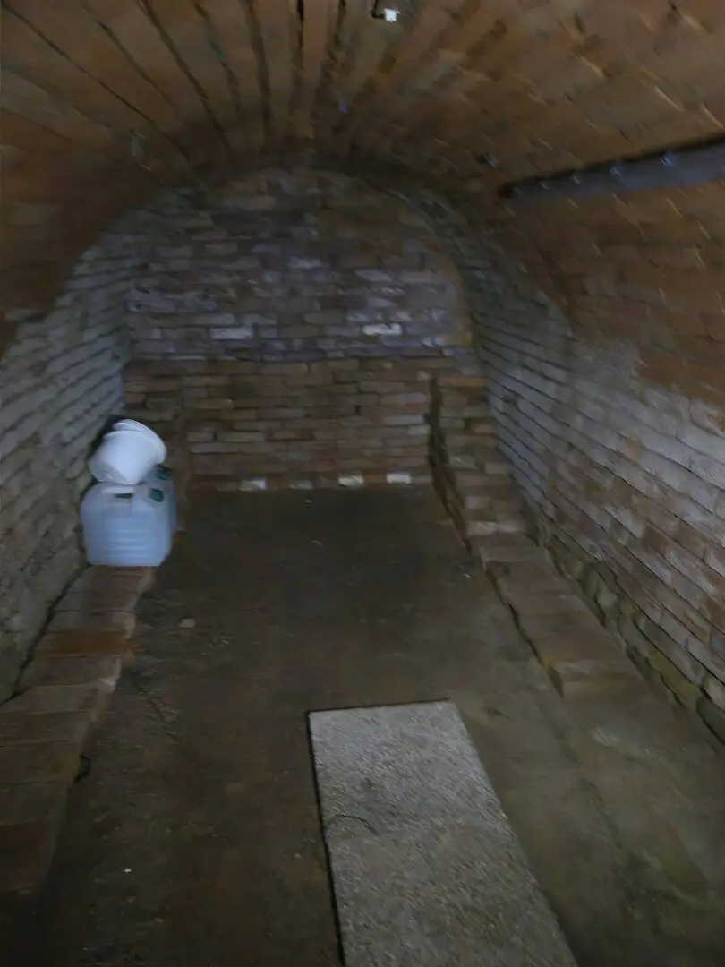 Prime location in Großkrut 31 m² large wine cellar near the Kellerberg Großkrut only 40 minutes from Vienna