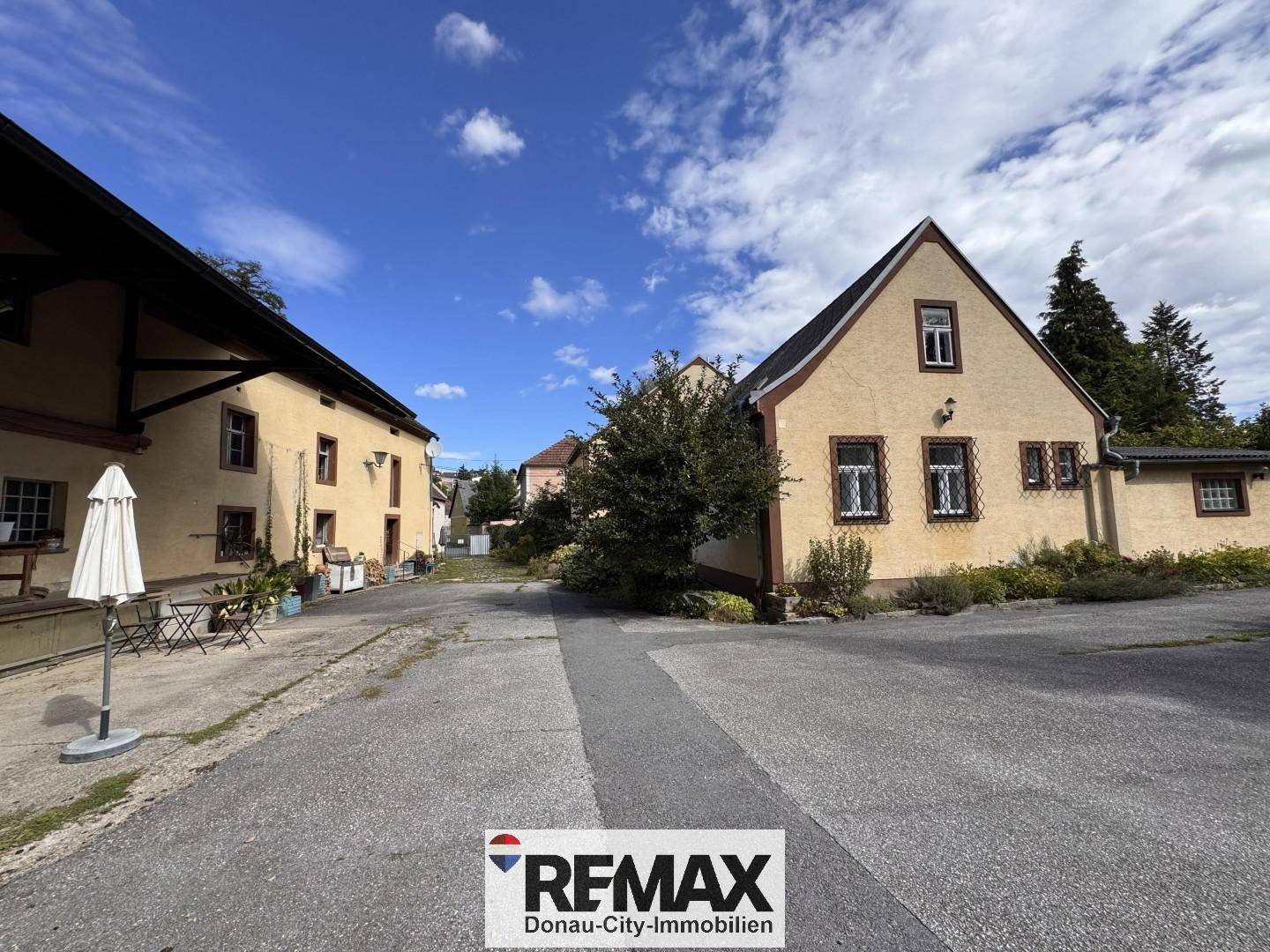 Historische Mühle am Fluss mit großem Grundstück Wohnung