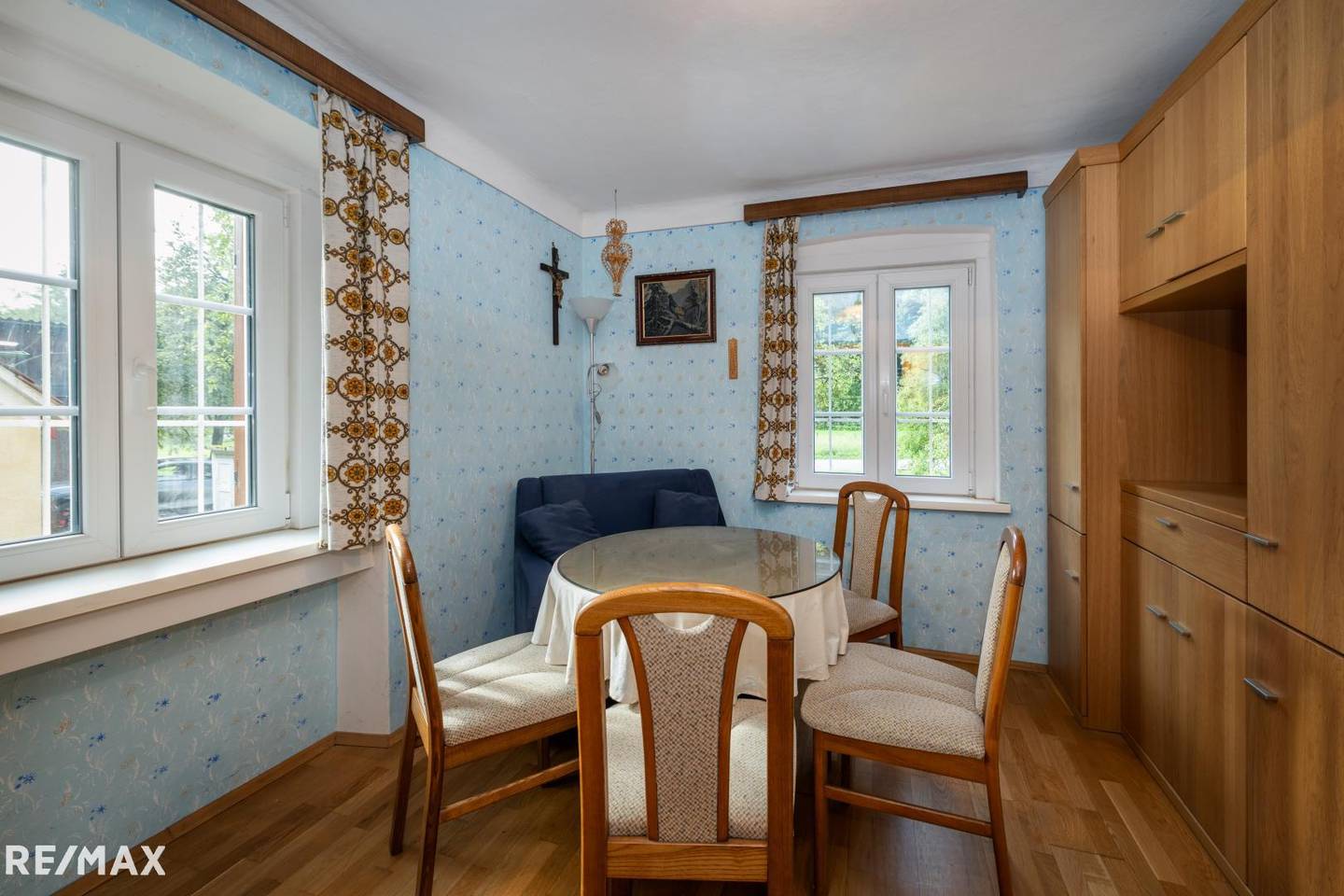 Sonnige Familienwohnung mit großem Grundstück