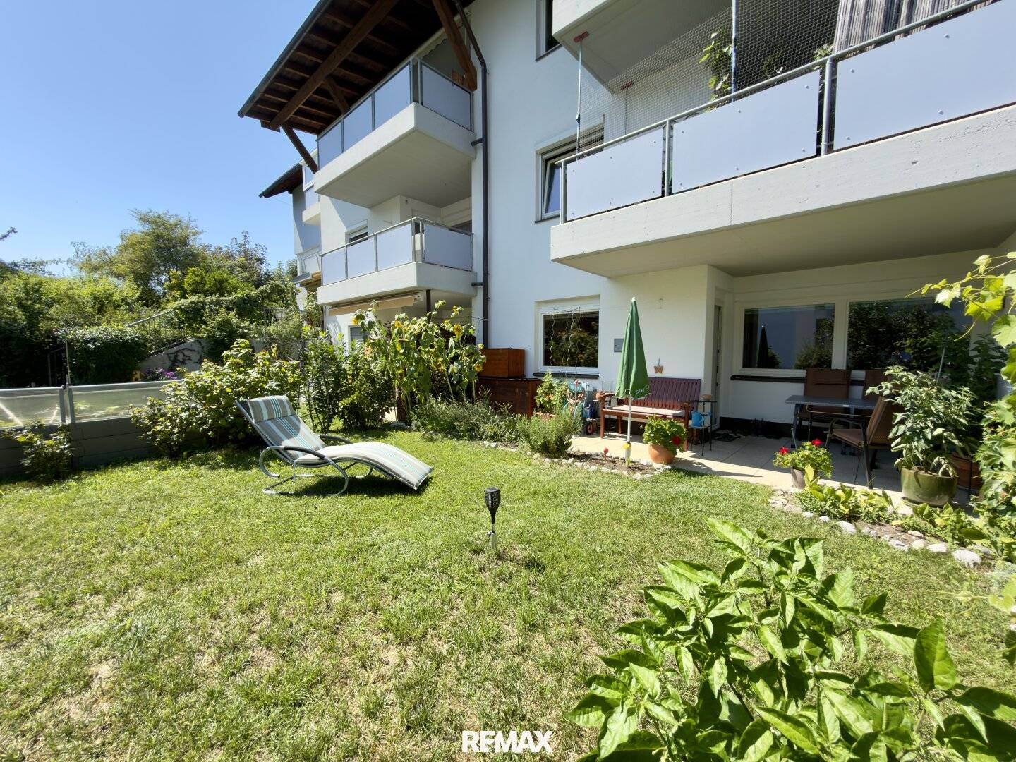 Sunny garden apartment with terrace in central location in Telfs