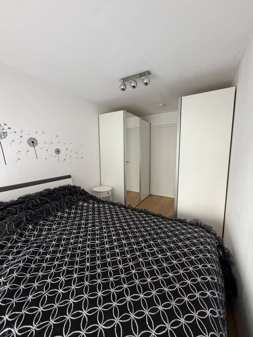 Wohnen mit Stil: Exklusive 4-Zimmer-Wohnung mit traumhaftem 117 m² Privatgarten